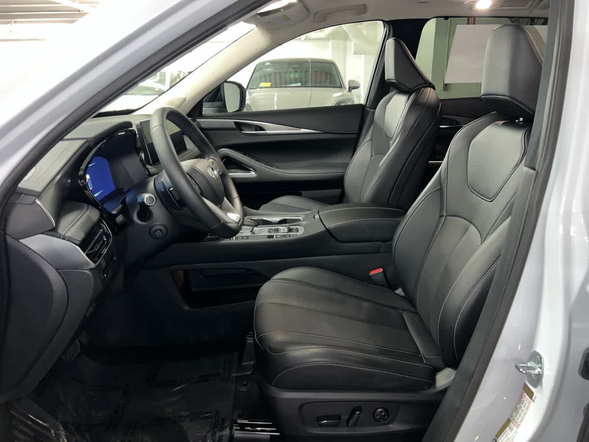 used 2026 INFINITI QX60 car, priced at $49,498