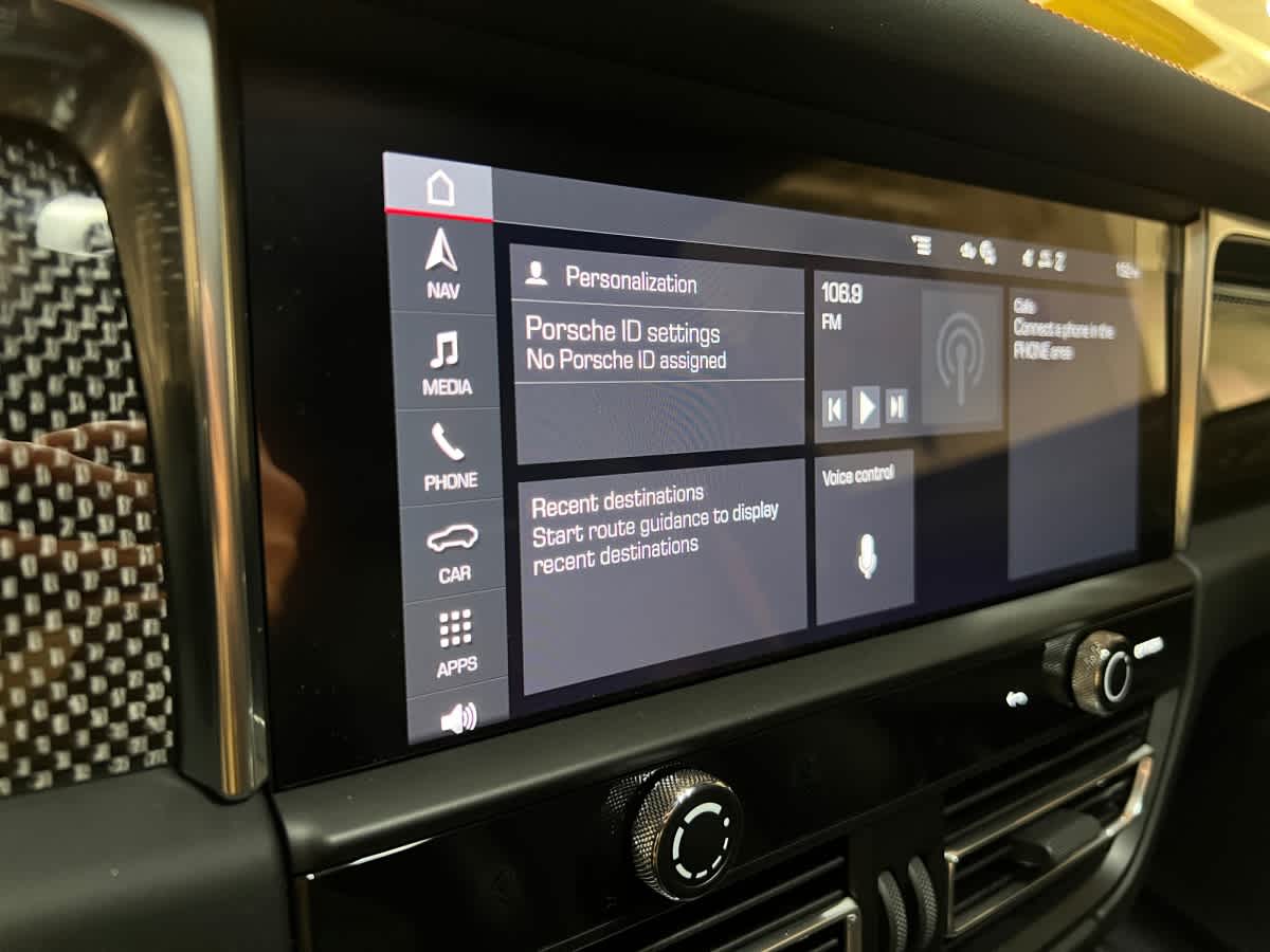 new 2026 Porsche Macan car