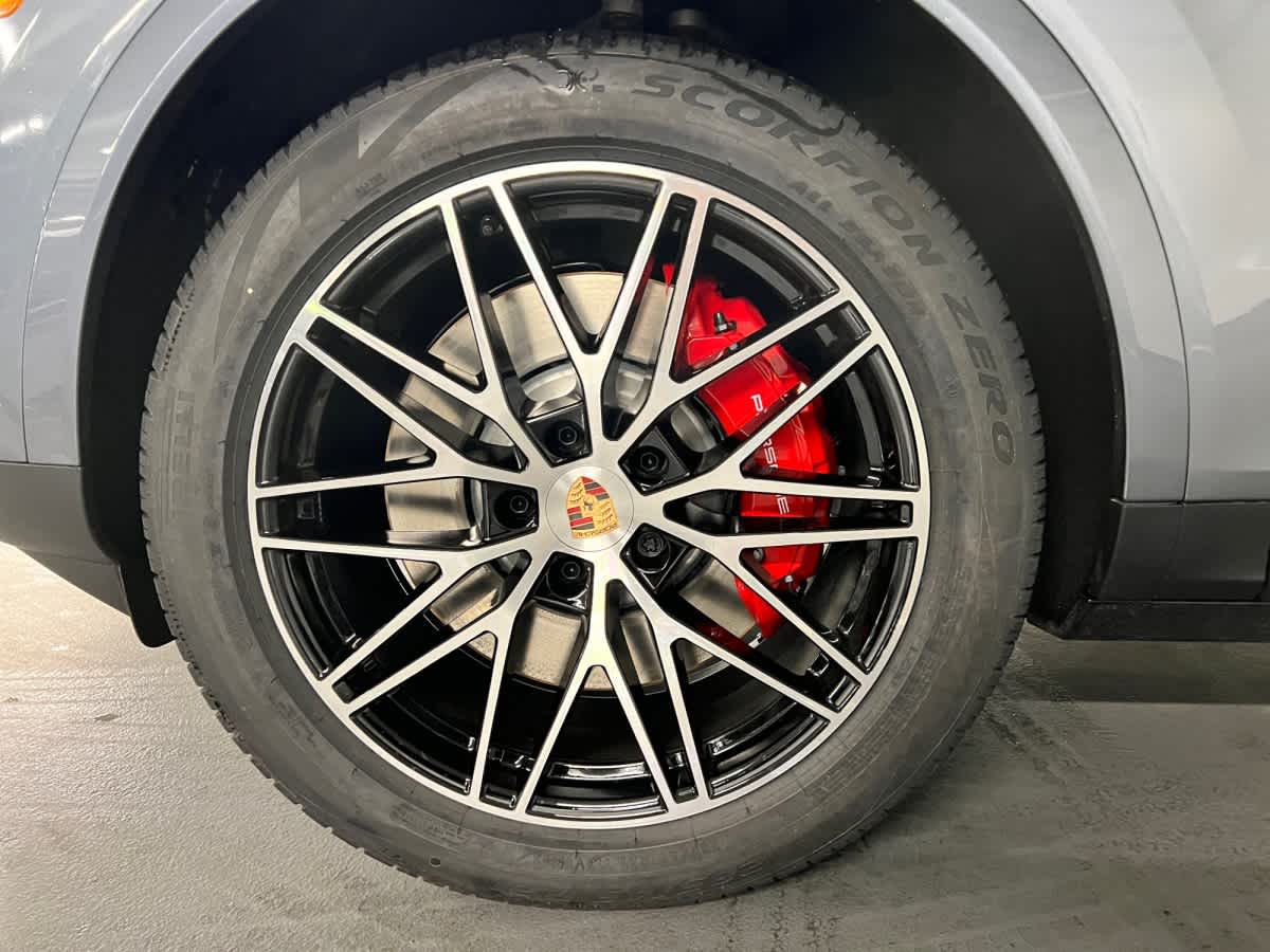 new 2026 Porsche Cayenne car