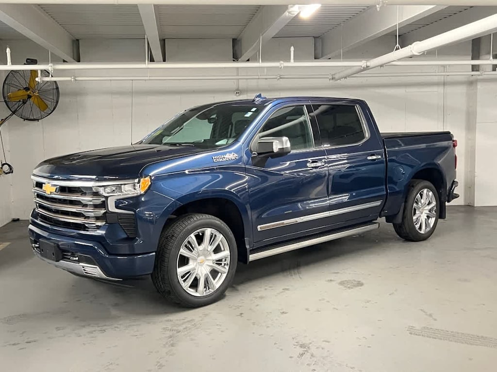 Used 2022 Chevrolet Silverado 1500 High Country 4WD Crew Cab 147 Truck