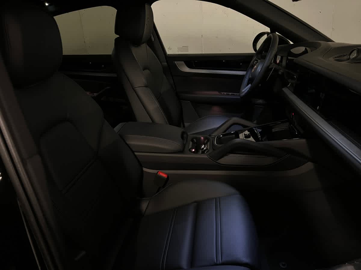 new 2026 Porsche Cayenne car