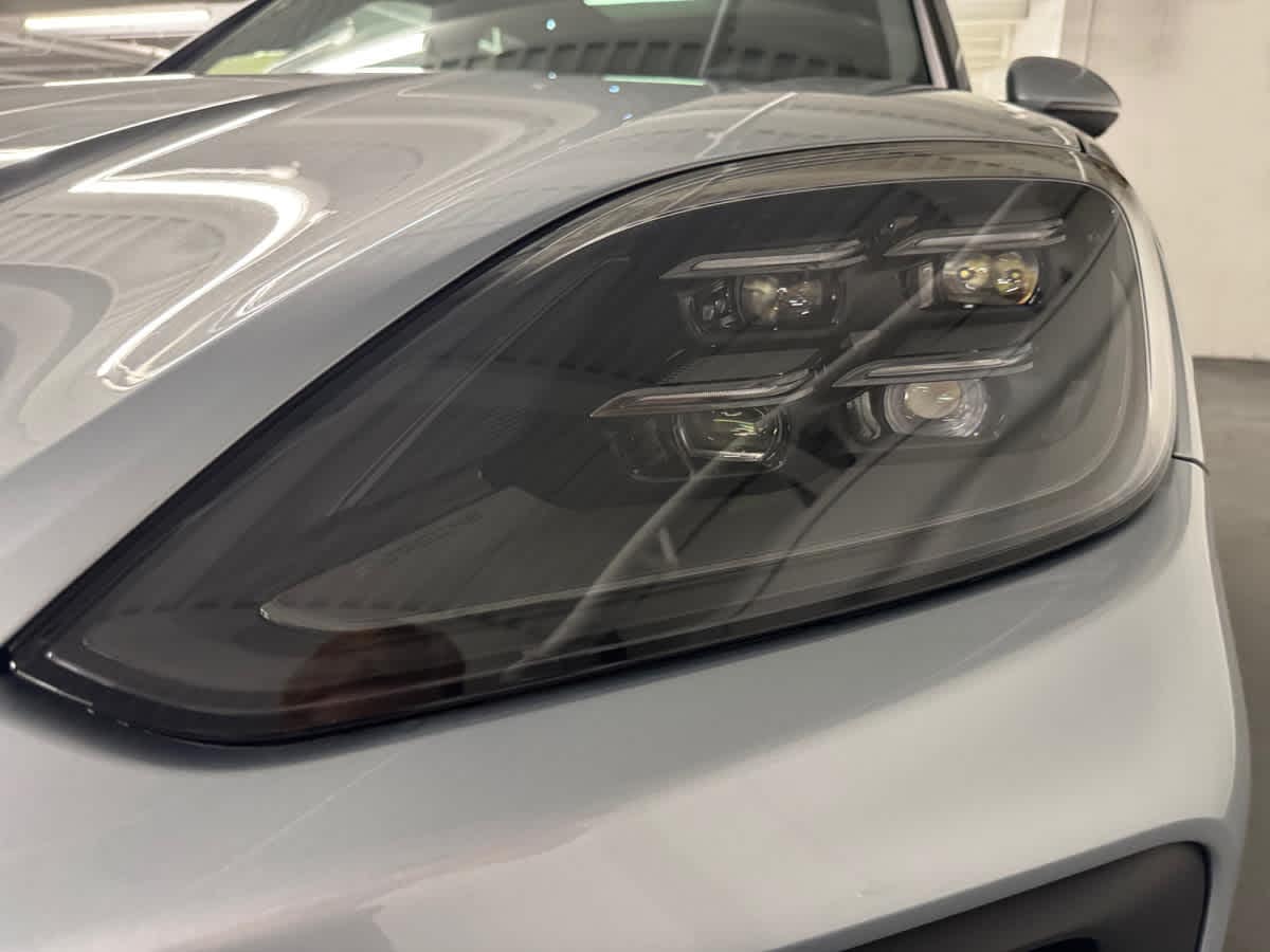 new 2026 Porsche Cayenne car