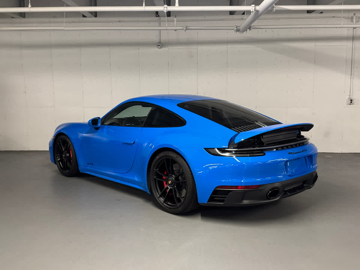 2023 Porsche 911 GTS photo 3