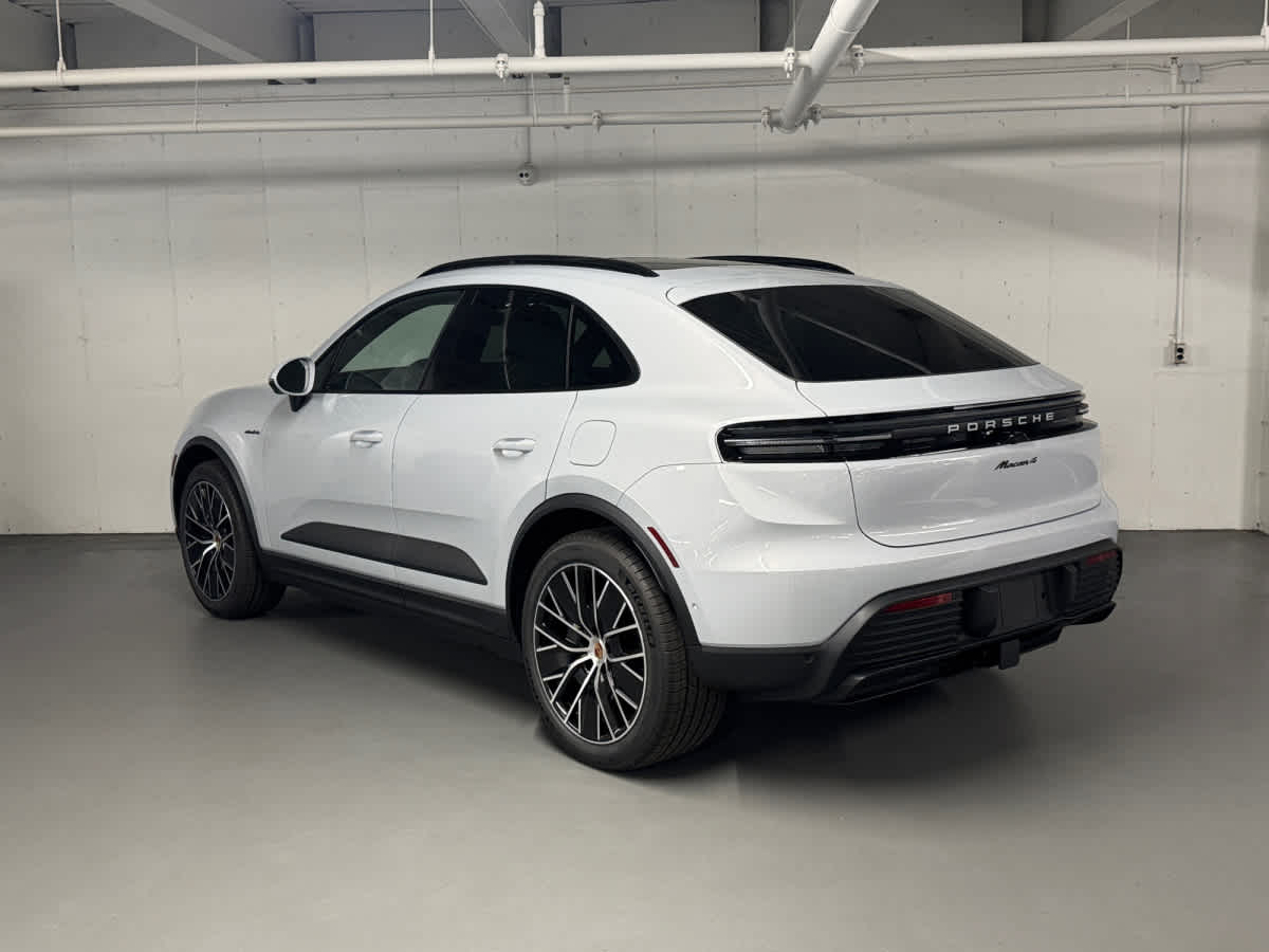 new 2026 Porsche Macan car