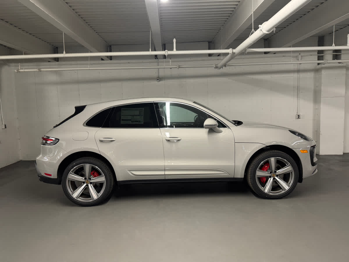 new 2026 Porsche Macan car