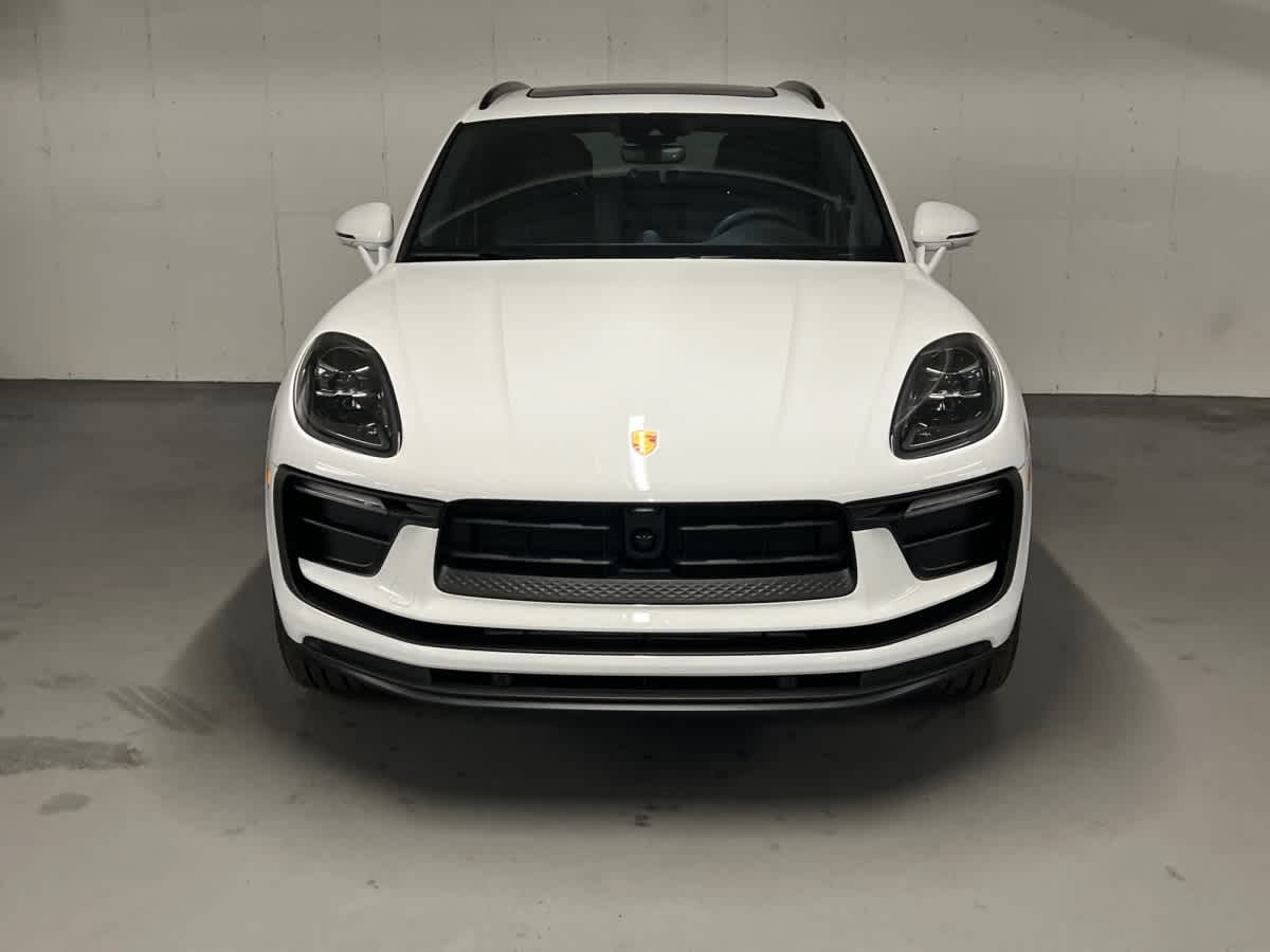 new 2026 Porsche Macan car