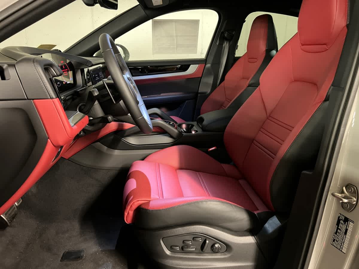 new 2026 Porsche Cayenne car