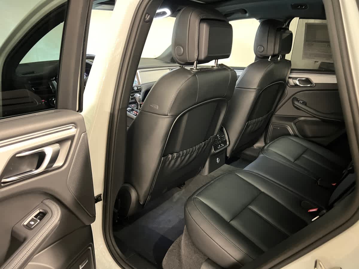 new 2026 Porsche Macan car