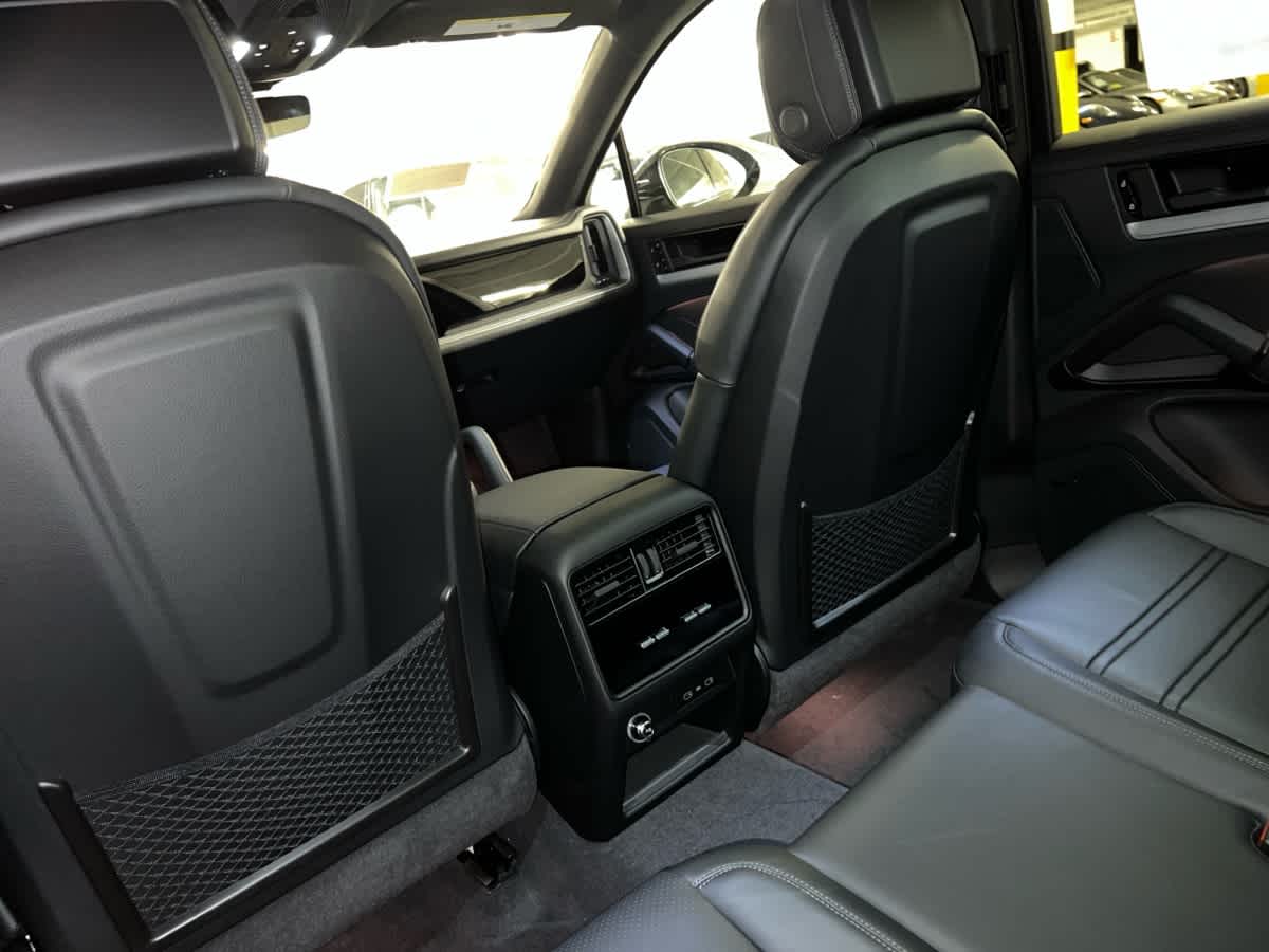 new 2026 Porsche Cayenne car