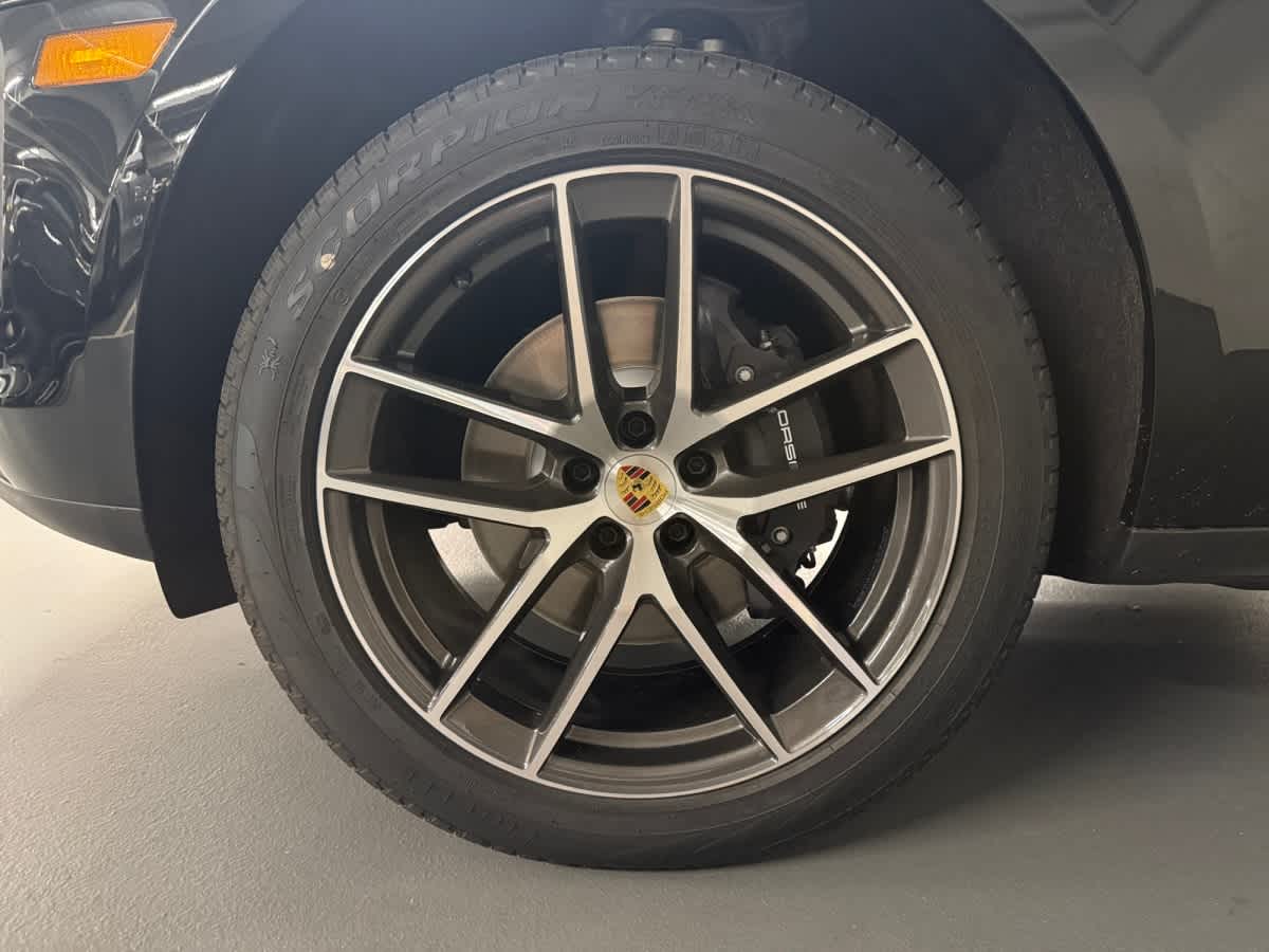 new 2026 Porsche Macan car