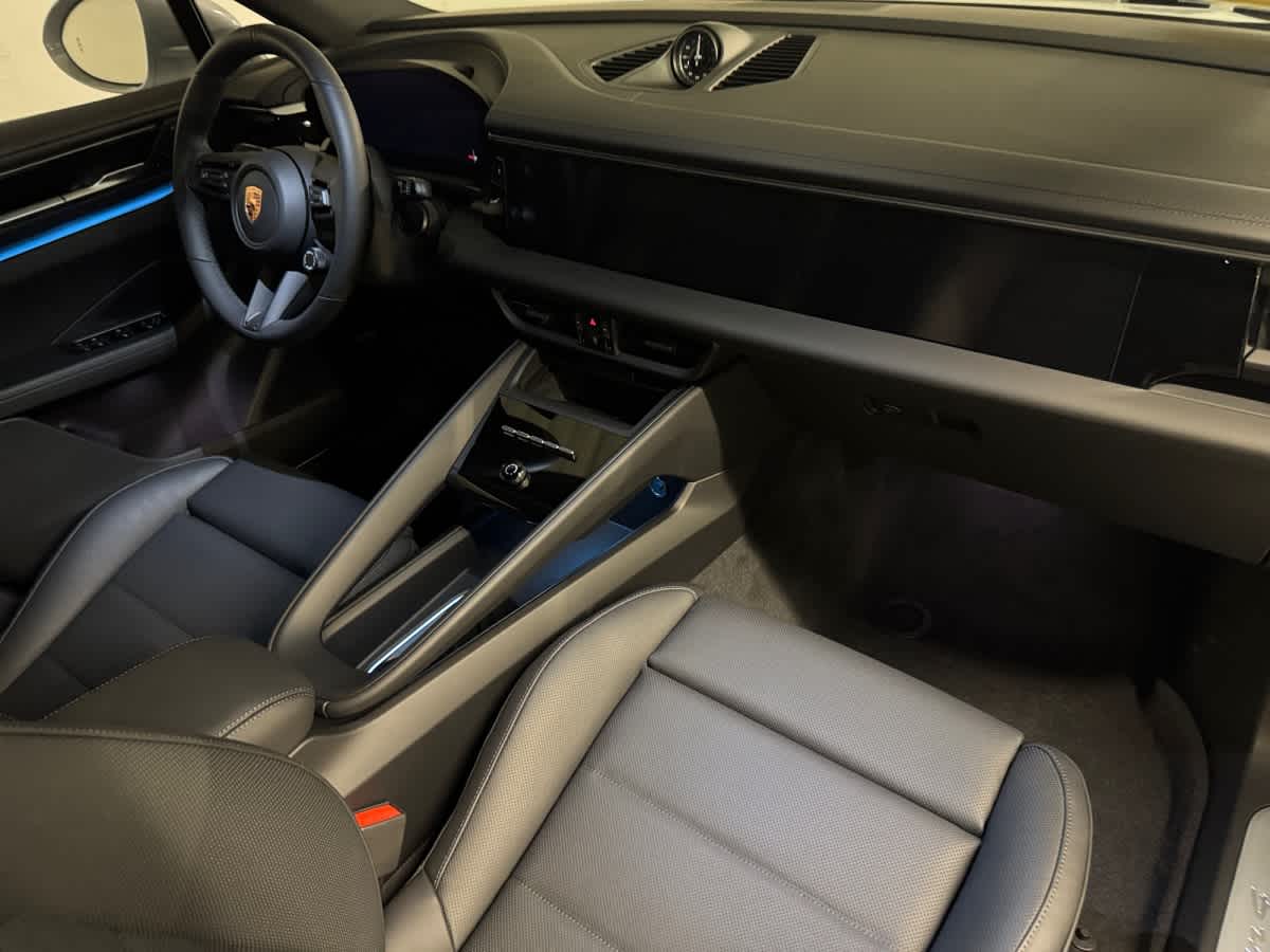 new 2026 Porsche Macan car