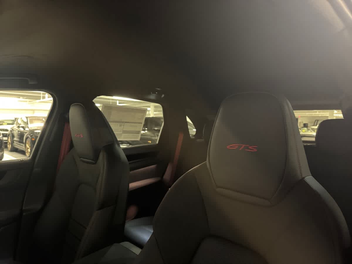 new 2026 Porsche Cayenne car