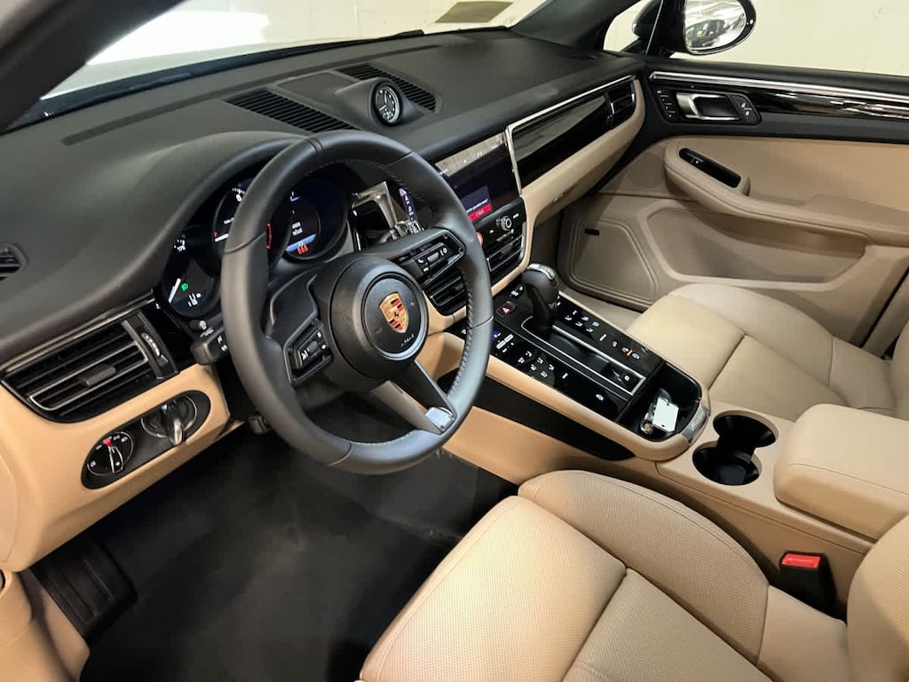 New 2026 Porsche Macan SUV