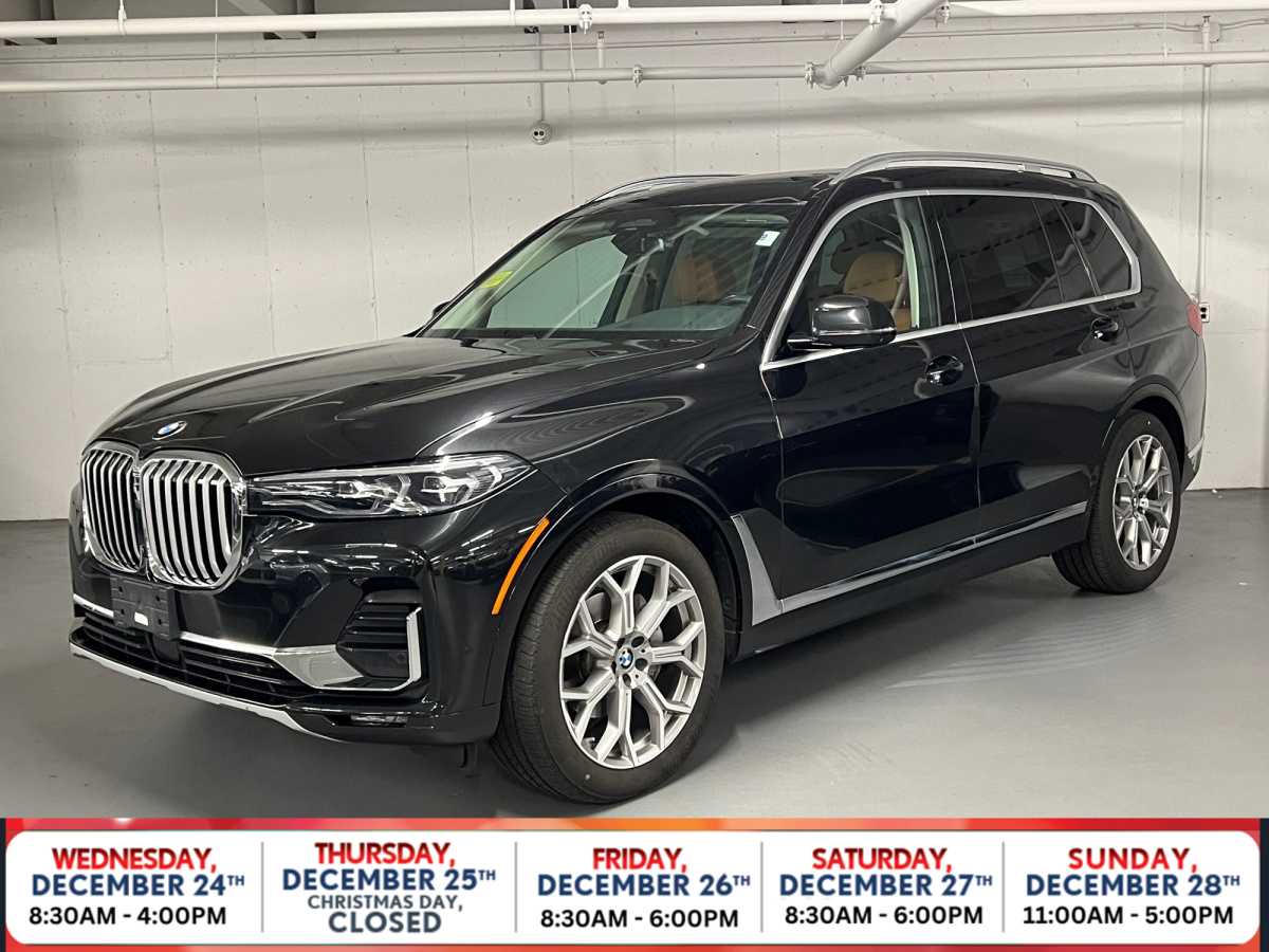 2021 BMW X7 40i's photo