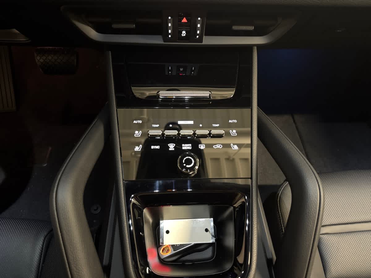 new 2026 Porsche Cayenne car