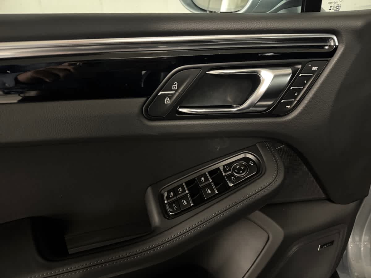 new 2026 Porsche Macan car