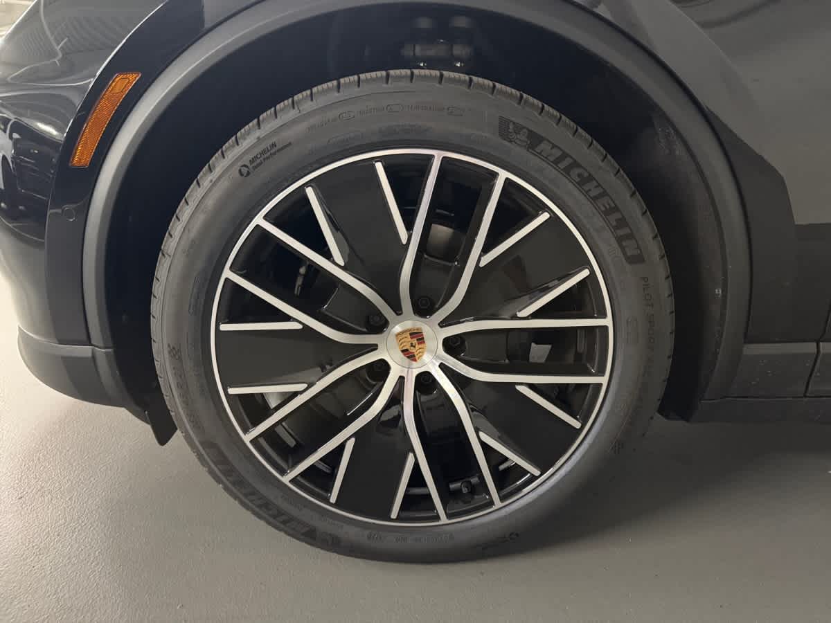 new 2026 Porsche Macan car