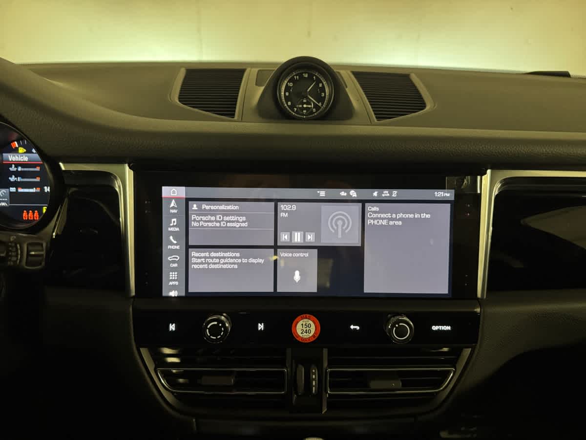 new 2026 Porsche Macan car