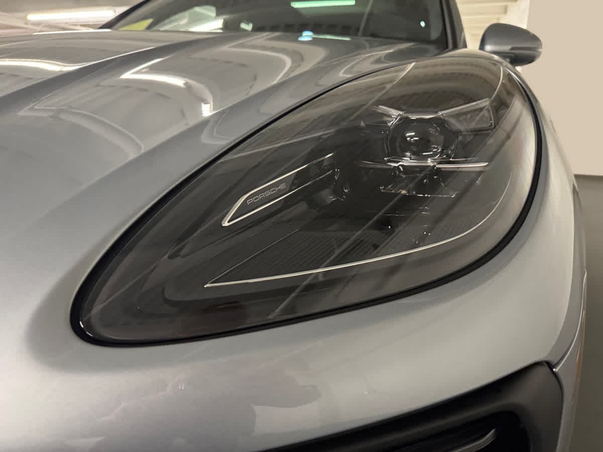 new 2026 Porsche Macan car