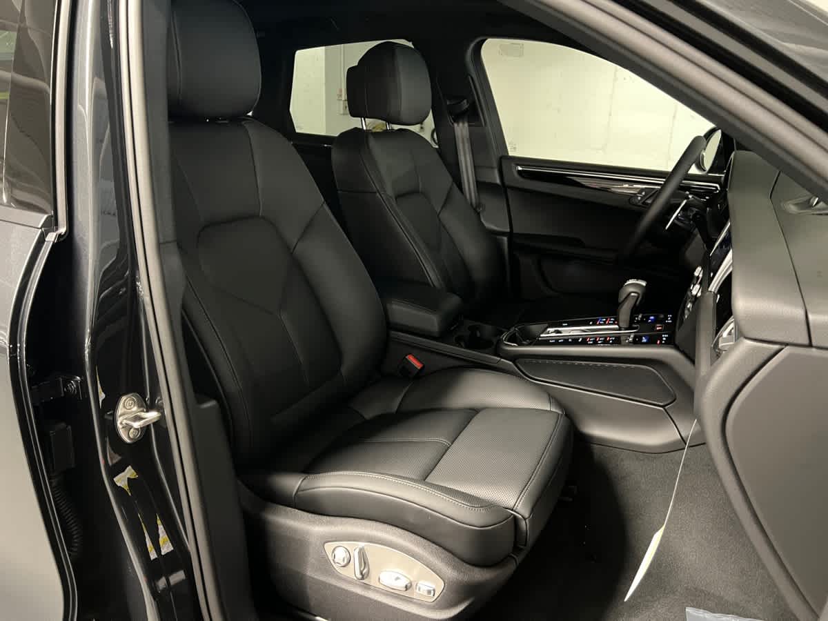 new 2026 Porsche Macan car