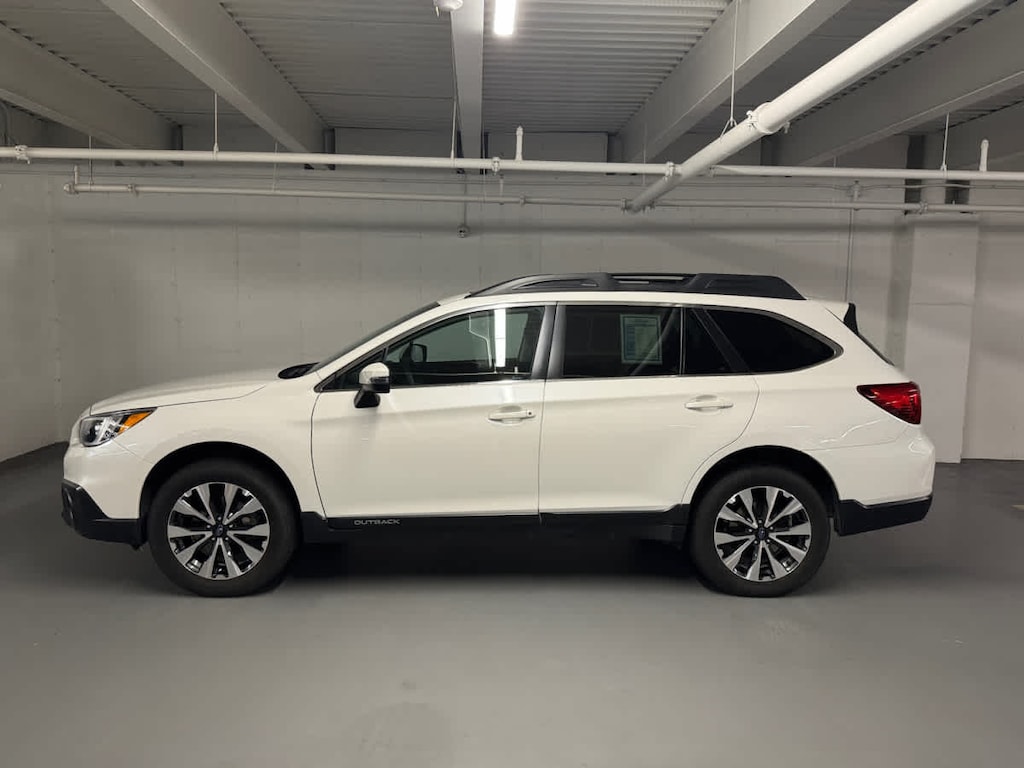 Used 2017 Subaru Outback Limited SUV