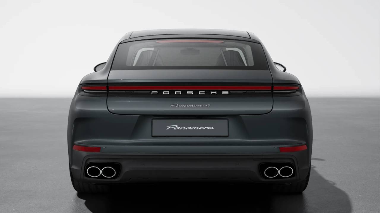 new 2026 Porsche Panamera car