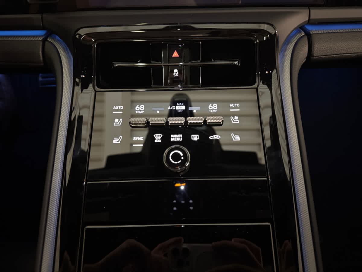 new 2025 Porsche Panamera car