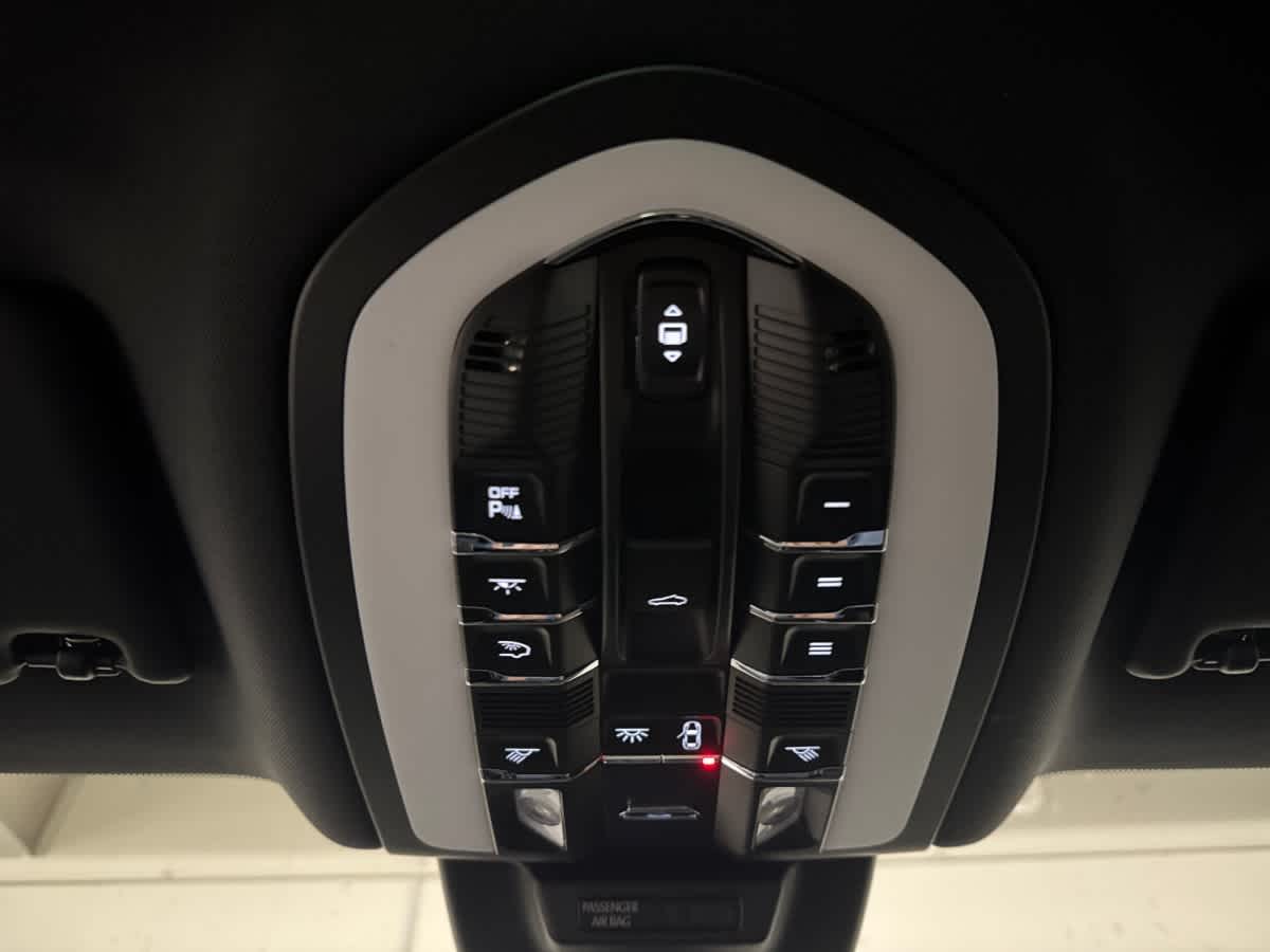 new 2026 Porsche Macan car