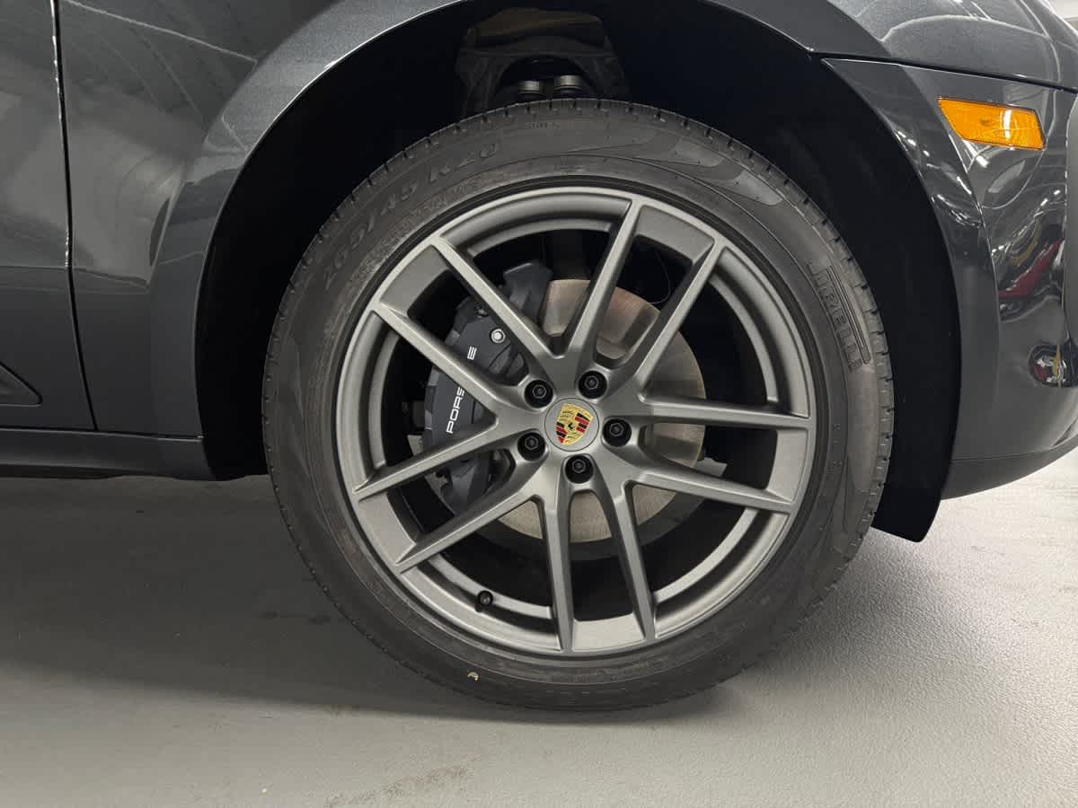 new 2026 Porsche Macan car