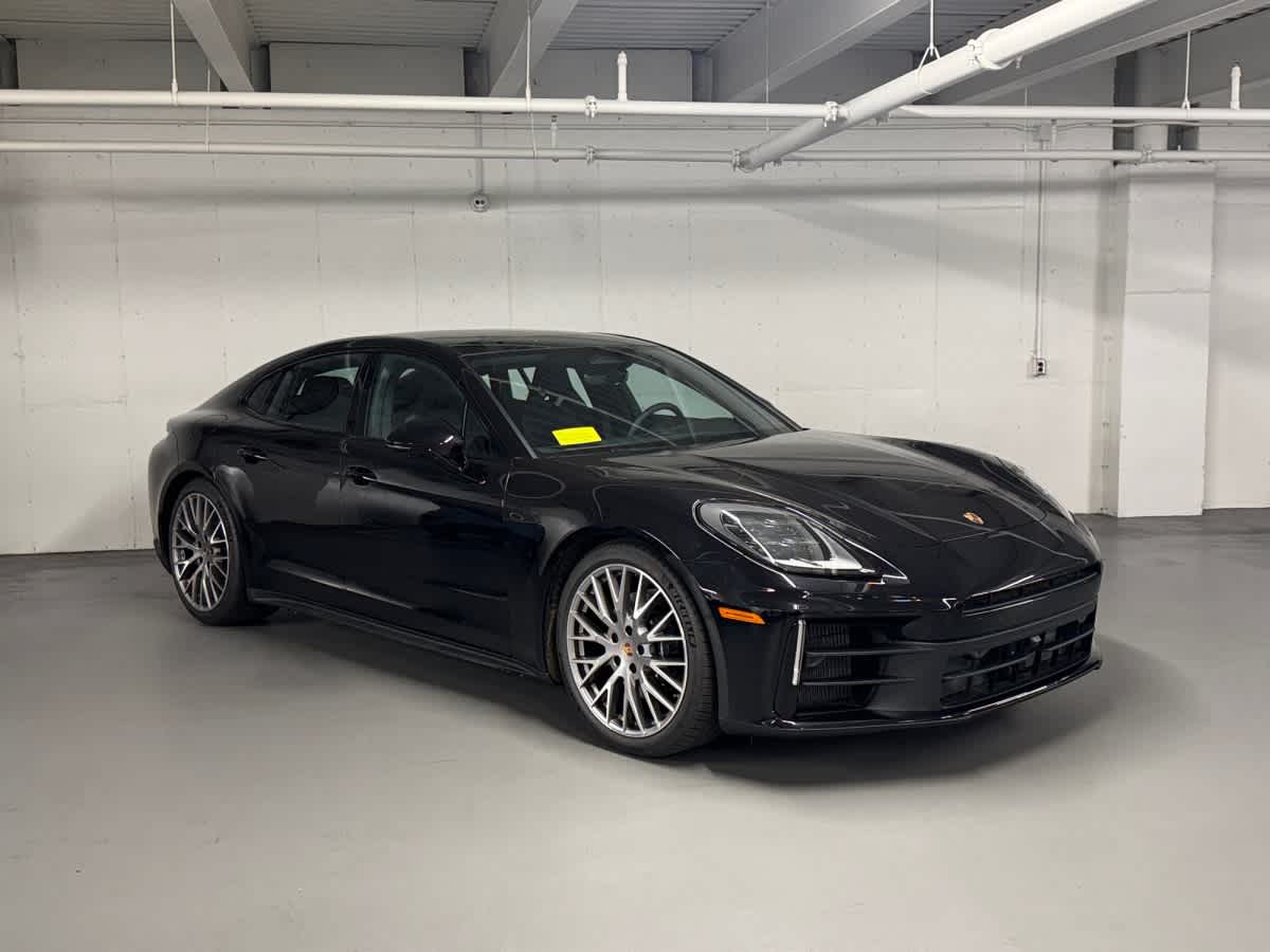 new 2026 Porsche Panamera car