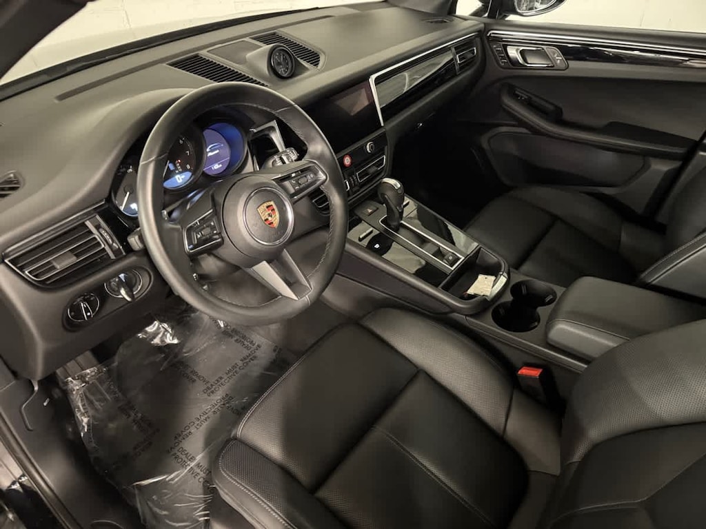 Certified 2025 Porsche Macan SUV