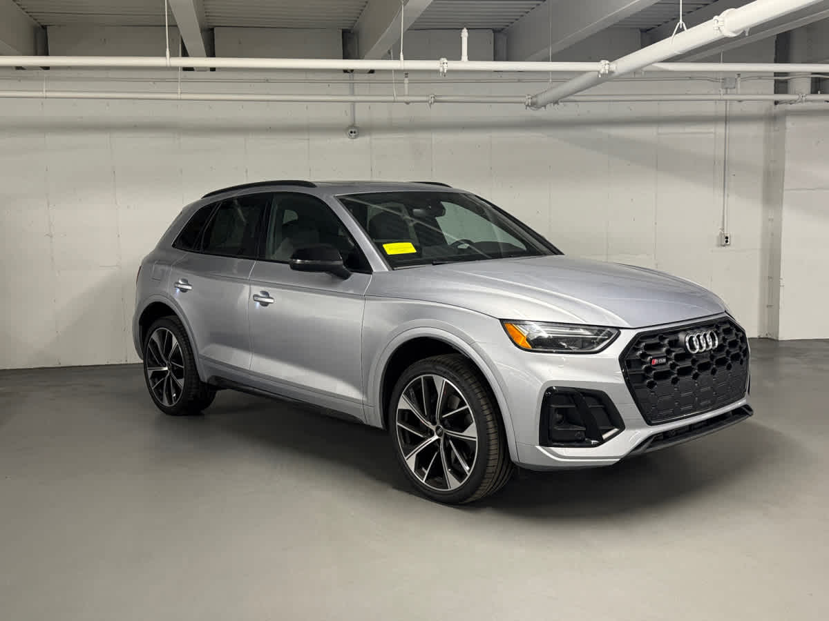 used 2024 Audi SQ5 car, priced at $46,998