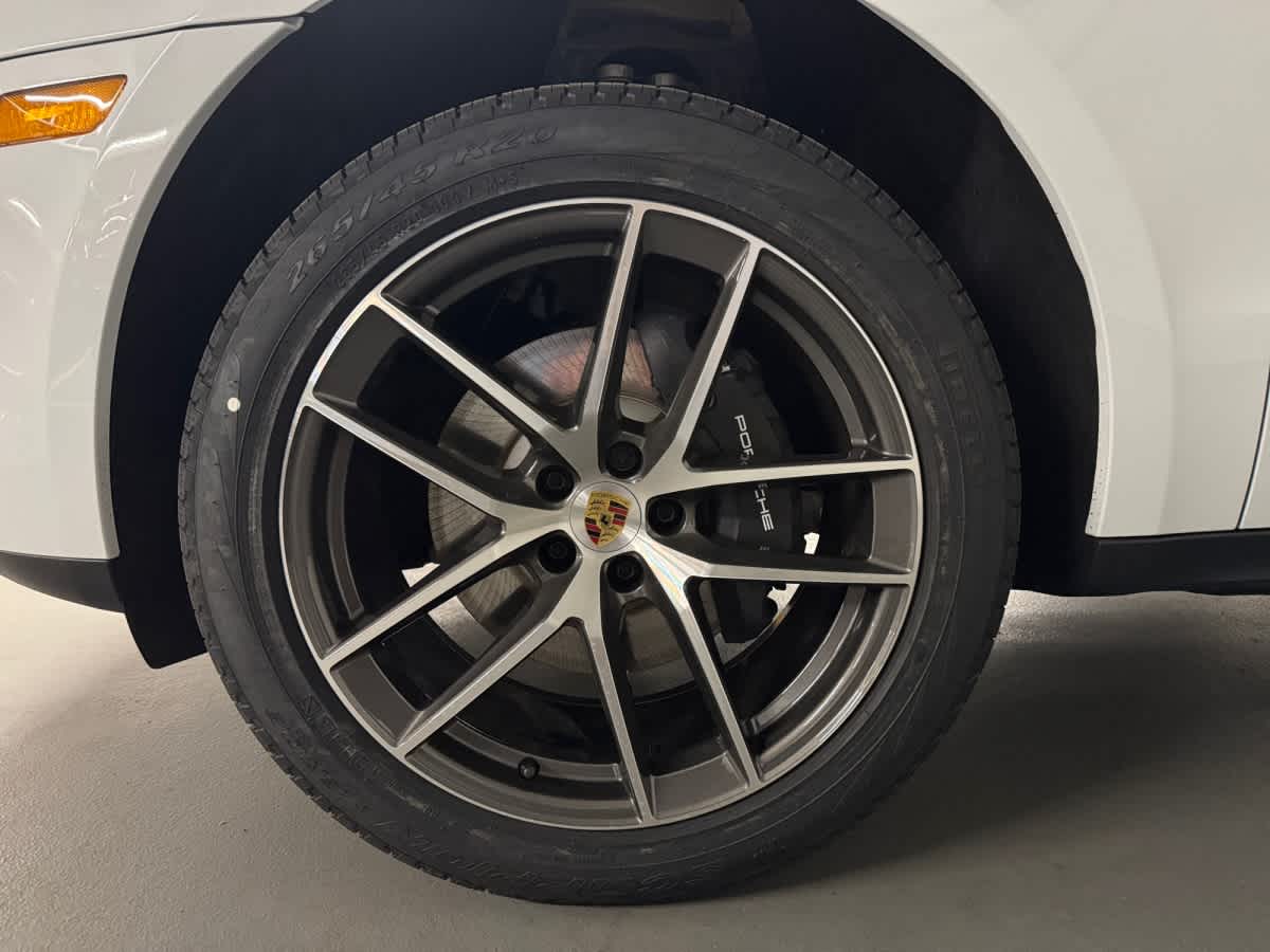 new 2026 Porsche Macan car