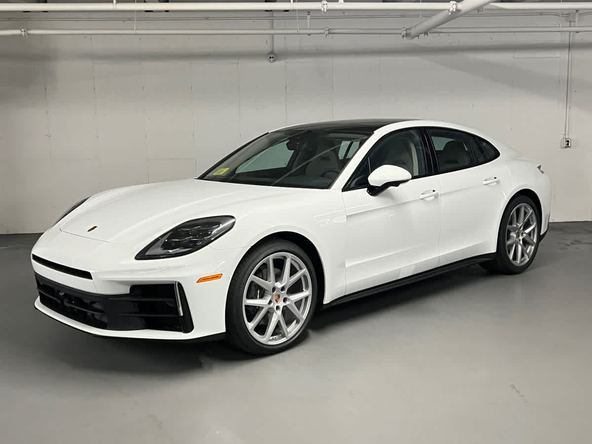 2026 Porsche Panamera