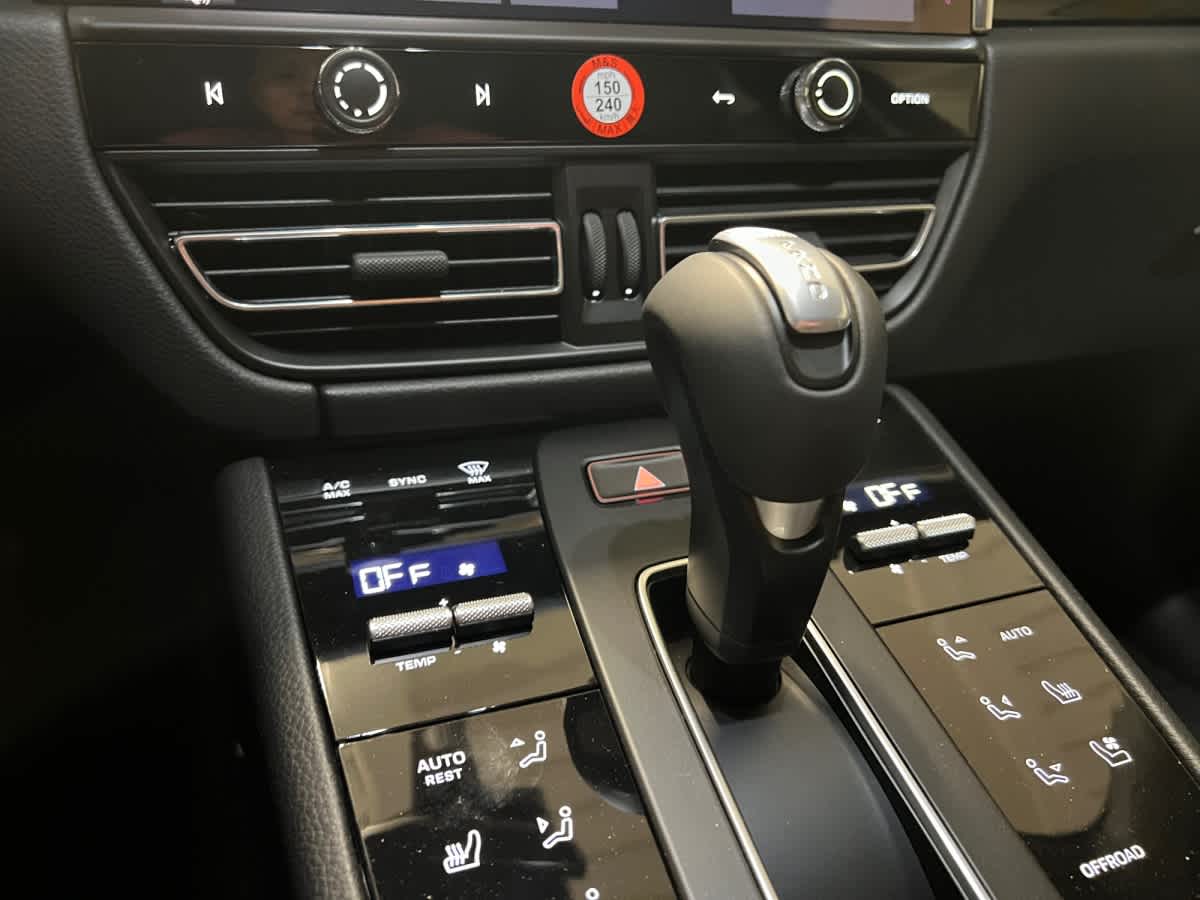 new 2026 Porsche Macan car