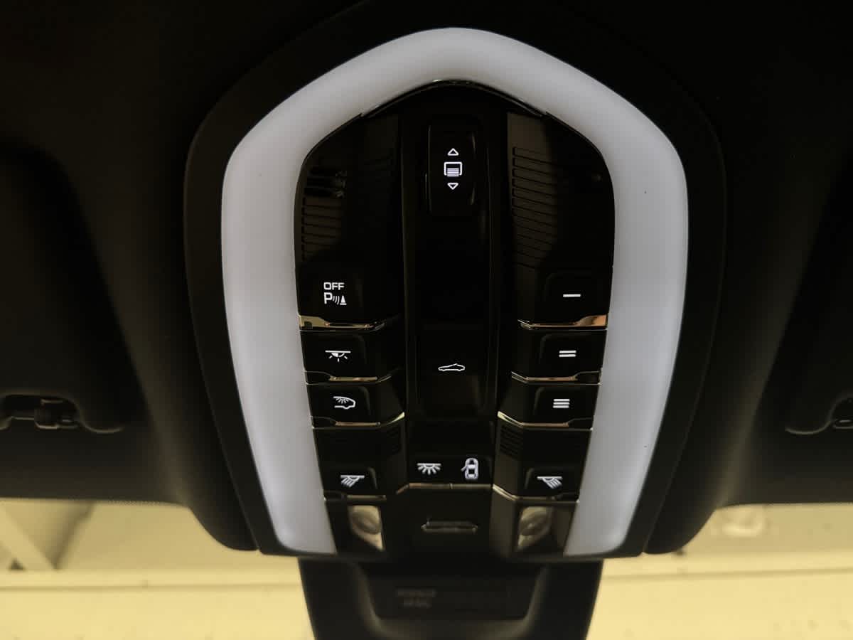 new 2026 Porsche Macan car