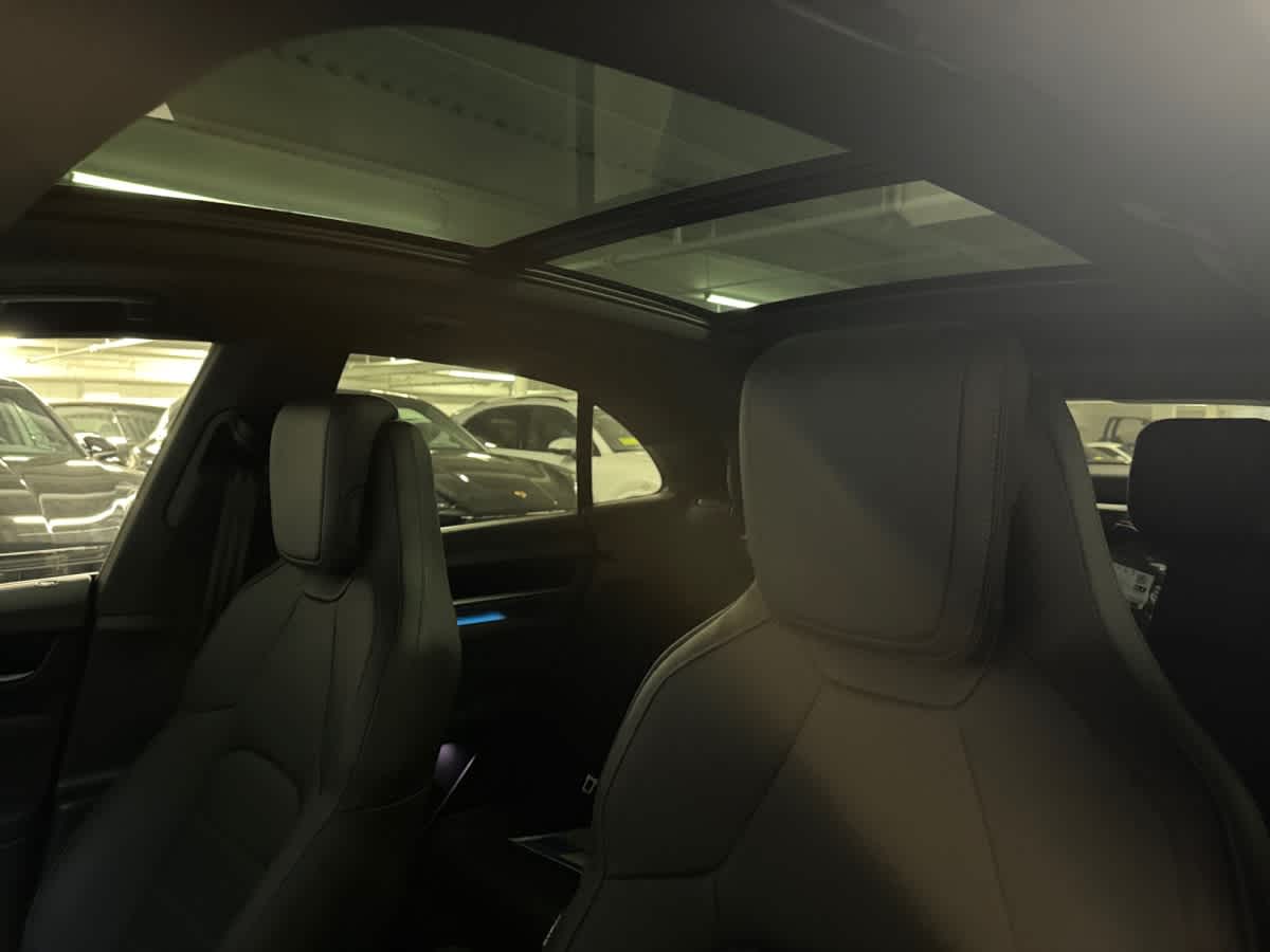 new 2026 Porsche Macan car