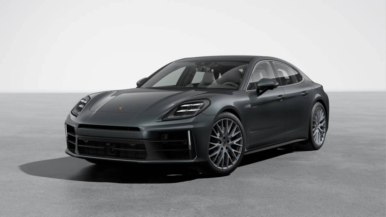 new 2026 Porsche Panamera car