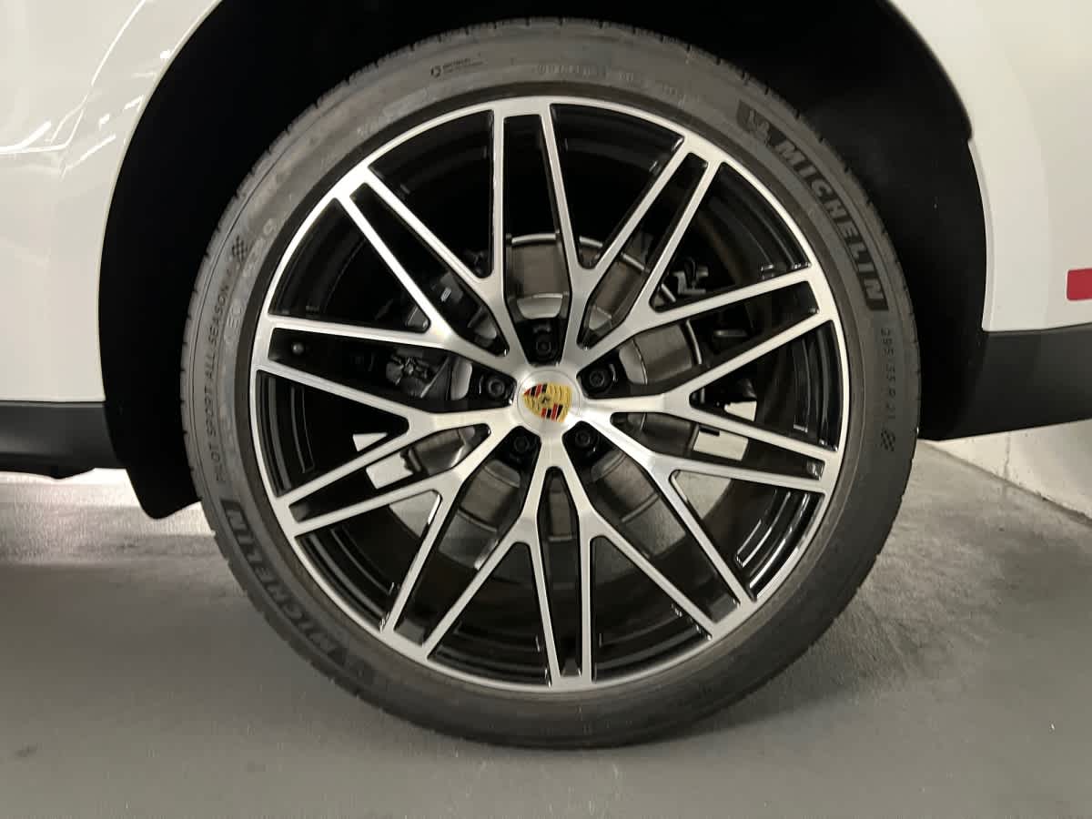new 2026 Porsche Macan car