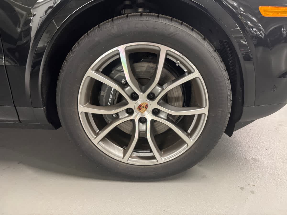 new 2026 Porsche Cayenne car