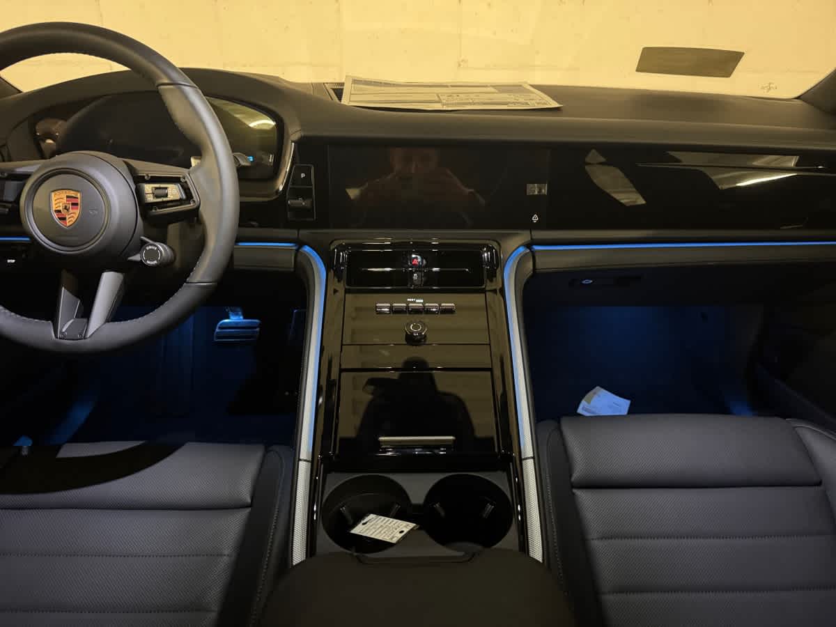 new 2026 Porsche Panamera car