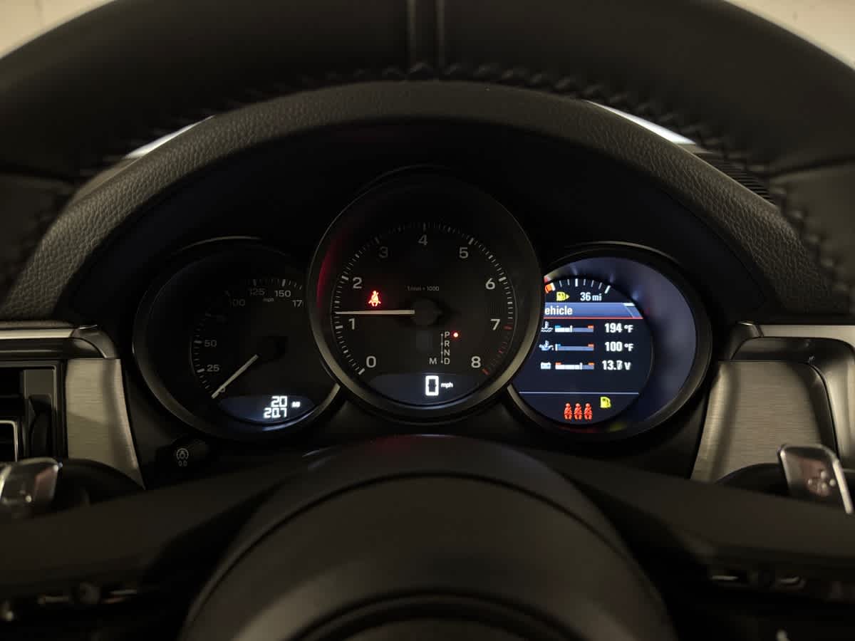 new 2026 Porsche Macan car