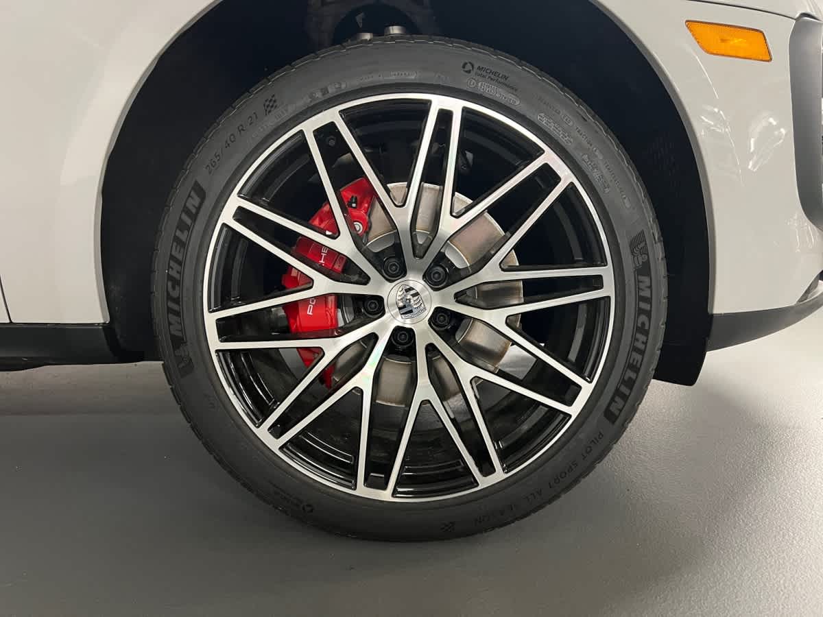 new 2026 Porsche Macan car