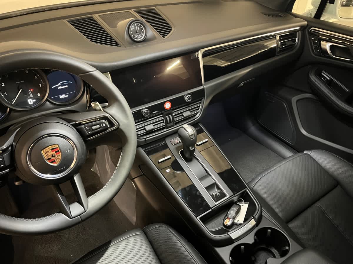 new 2026 Porsche Macan car
