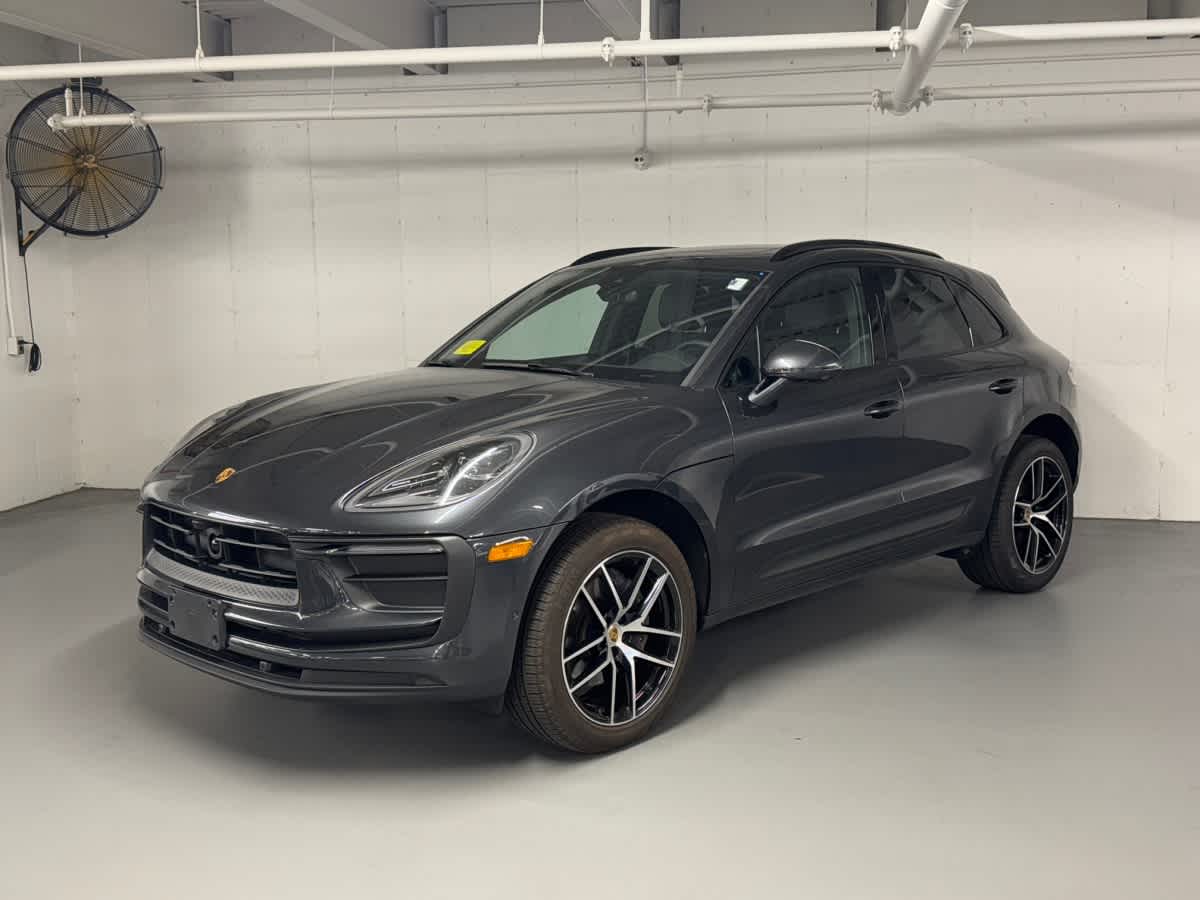 2023 Porsche Macan