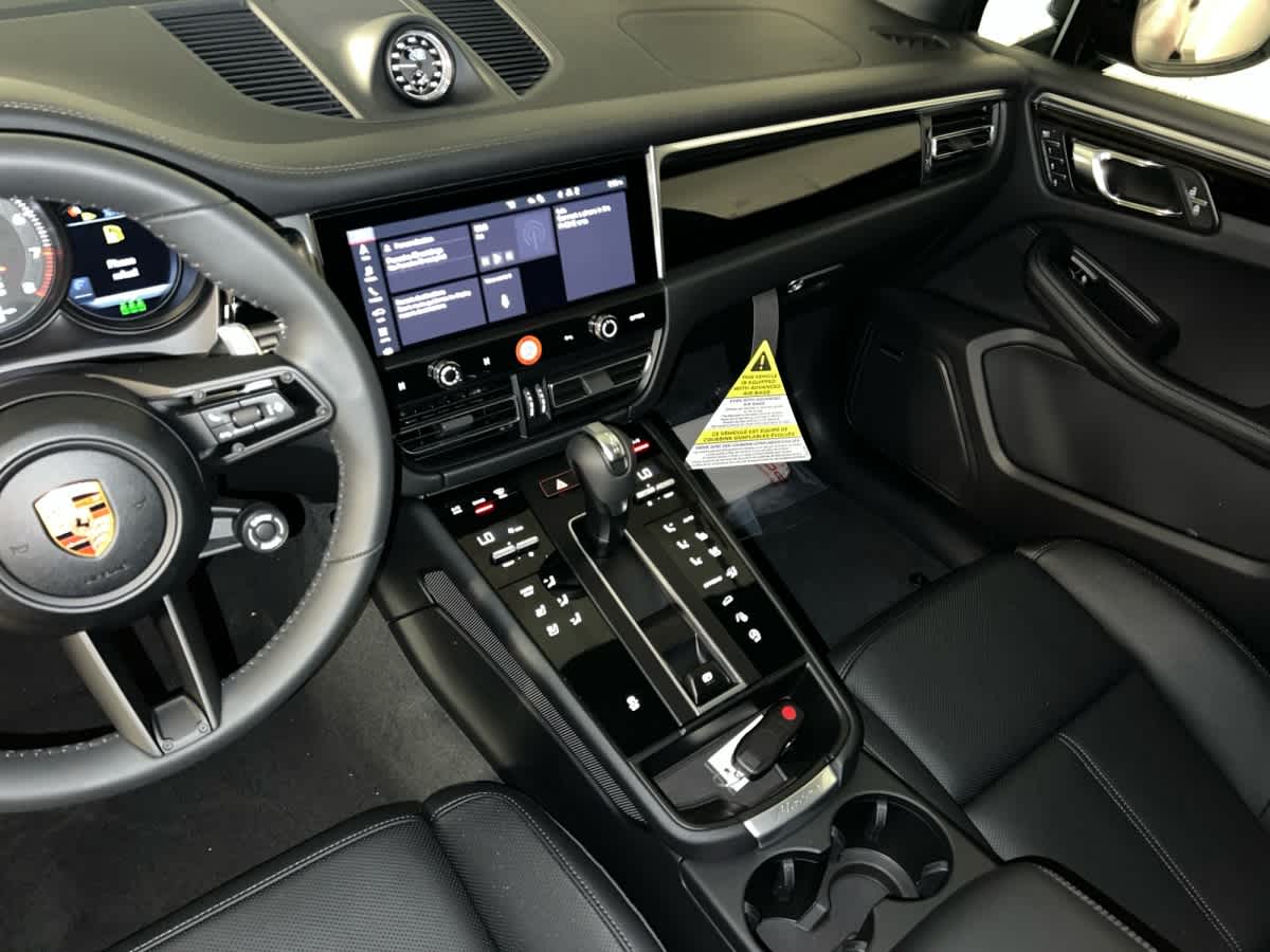 new 2026 Porsche Macan car
