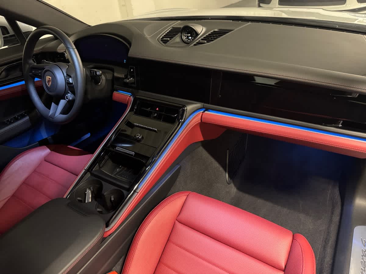 new 2025 Porsche Panamera car