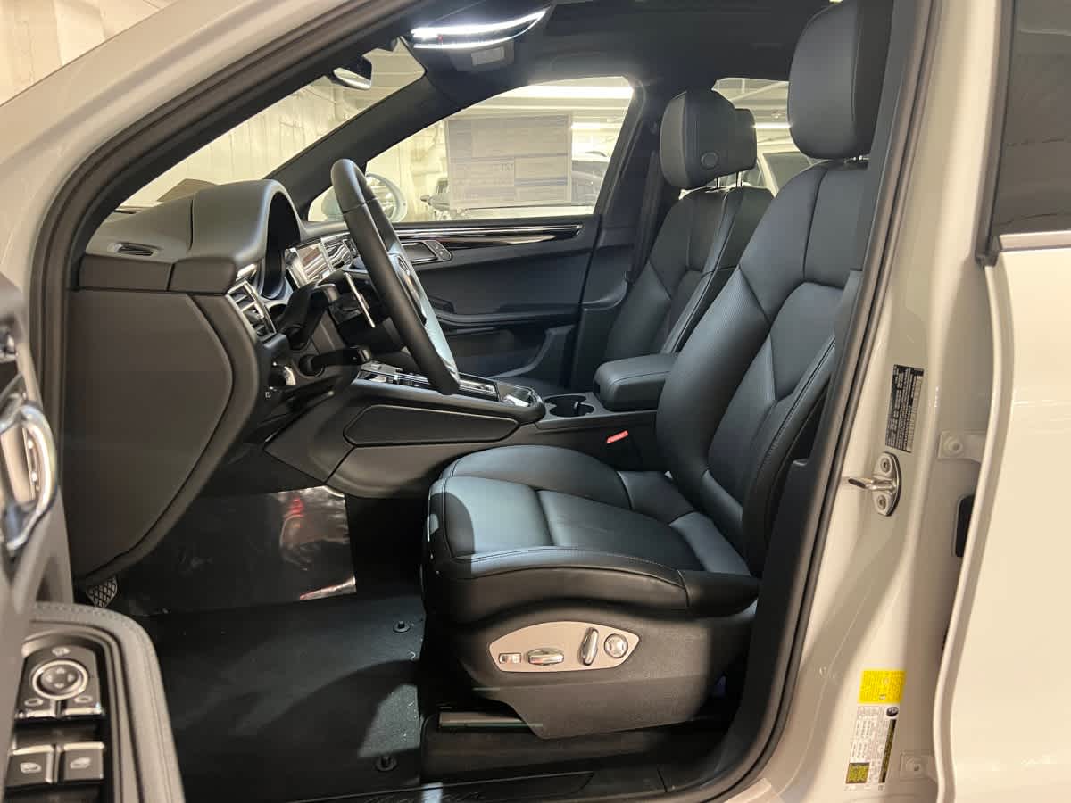 new 2026 Porsche Macan car
