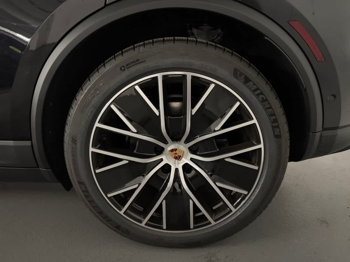 new 2026 Porsche Macan car