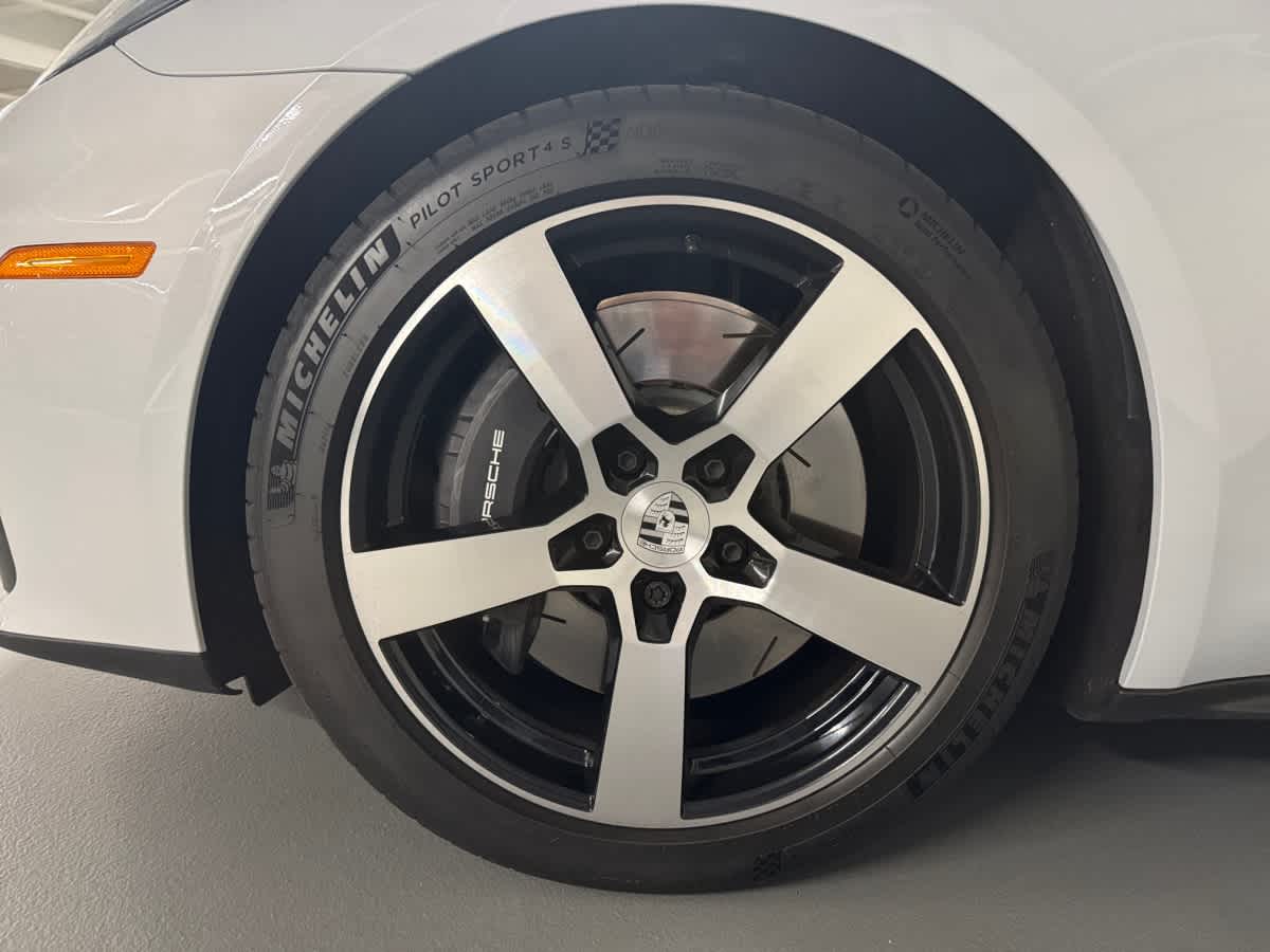 new 2025 Porsche Panamera car